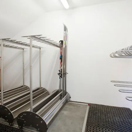 Alpin-5 By Interhome